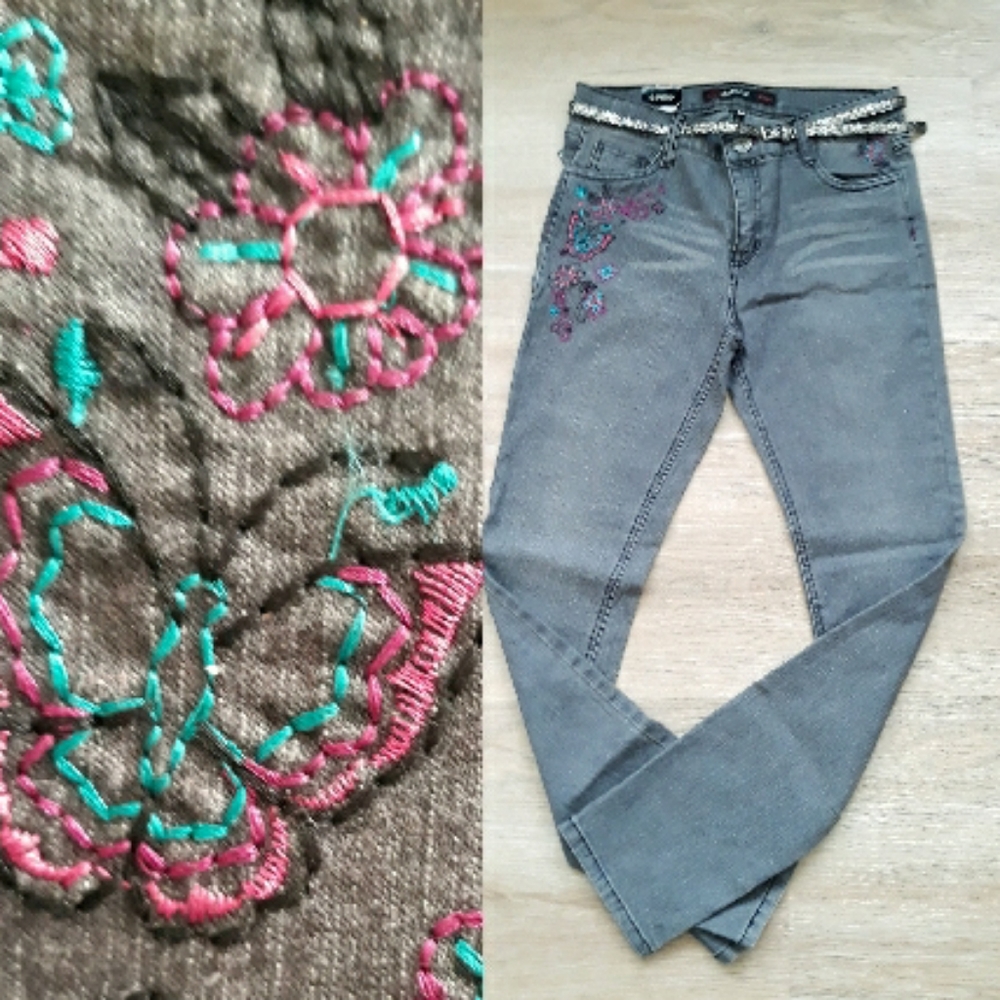 Jordache Girl's Floral Embroidered Skinny Jeans - Size 16 Faded Black Je…